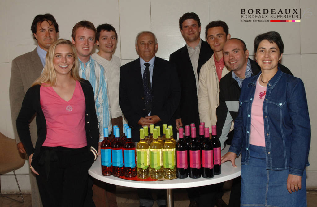 La commission Jeunes en 2005 avec le projet e-motif